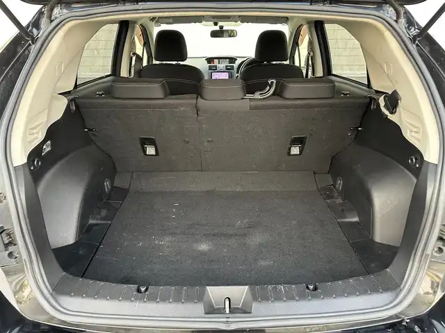 スバル インプレッサ ＸＶ 2．0i－L 道北・旭川 2013(平25)年 12.9万km クリスタルブラックシリカ (株)IDOMが運営する【じしゃロン旭川店】の自社ローン対象車両になります。こちらは現金ご利用時の価格です。自社ローンご希望の方は別途その旨お申付け下さい。/　/・純正ナビ(CD/DVD/BT/HDD/SD/フルセグ)/・バックカメラ/・ETC/・クルーズコントロール/・パドルシフト/・運転席パワーシート/・プッシュスタート/・スマートキー2個/・フォグランプ/・オートライト/・現車装着スタッドレスタイヤ 社外AW225/55R17/・取扱説明書