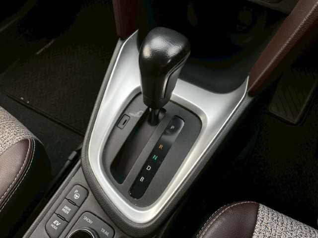 トヨタ ヤリスクロス ハイブリッド Z 岩手県 2021(令3)年 2.6万km ホワイトパールクリスタルシャイン BSM　/RCTA/RKSB/純正DAナビTV/パノラミックモニター/ETC/AC100V/HUD/CD/DVDデッキ/シートヒーター