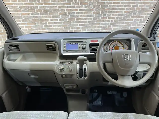 ホンダ ライフ G 岩手県 2011(平23)年 8.4万km ナイトホークブラックパール CDオーディオ/マニュアルエアコン/ウォッシャー付きリヤワイパー/EBD付ABS/ドアバイザー/純正ホイールキャップ/バックカメラ/ETC/エンジンスターター/純正フロアマット/ヘッドライトマニュアルレベライザー