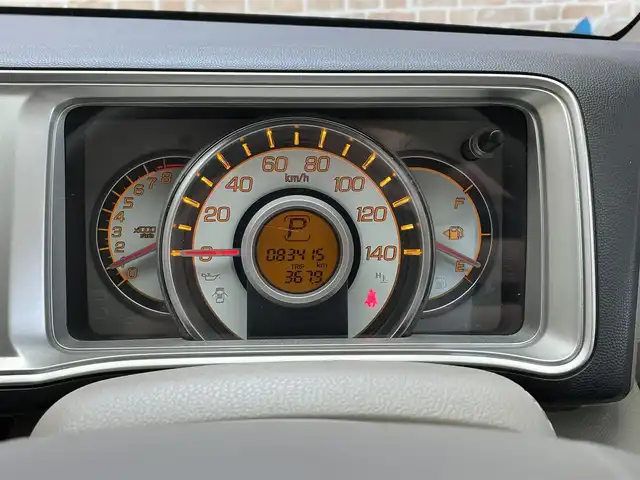 ホンダ ライフ G 岩手県 2011(平23)年 8.4万km ナイトホークブラックパール CDオーディオ/マニュアルエアコン/ウォッシャー付きリヤワイパー/EBD付ABS/ドアバイザー/純正ホイールキャップ/バックカメラ/ETC/エンジンスターター/純正フロアマット/ヘッドライトマニュアルレベライザー