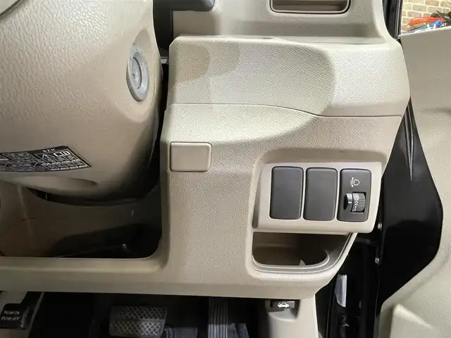 ホンダ ライフ G 岩手県 2011(平23)年 8.4万km ナイトホークブラックパール CDオーディオ/マニュアルエアコン/ウォッシャー付きリヤワイパー/EBD付ABS/ドアバイザー/純正ホイールキャップ/バックカメラ/ETC/エンジンスターター/純正フロアマット/ヘッドライトマニュアルレベライザー