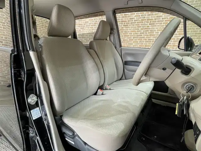 ホンダ ライフ G 岩手県 2011(平23)年 8.4万km ナイトホークブラックパール CDオーディオ/マニュアルエアコン/ウォッシャー付きリヤワイパー/EBD付ABS/ドアバイザー/純正ホイールキャップ/バックカメラ/ETC/エンジンスターター/純正フロアマット/ヘッドライトマニュアルレベライザー