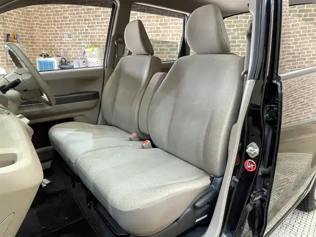 ホンダ ライフ G 岩手県 2011(平23)年 8.4万km ナイトホークブラックパール CDオーディオ/マニュアルエアコン/ウォッシャー付きリヤワイパー/EBD付ABS/ドアバイザー/純正ホイールキャップ/バックカメラ/ETC/エンジンスターター/純正フロアマット/ヘッドライトマニュアルレベライザー