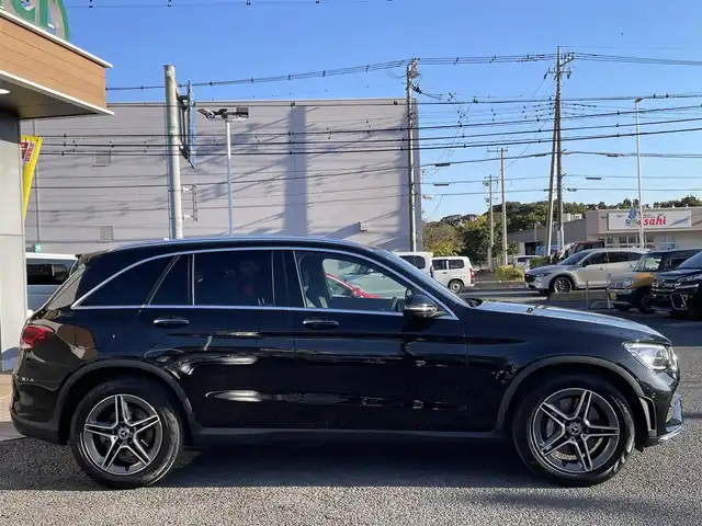 メルセデス・ベンツ ＧＬＣ２２０ d 4マチック クーペ スポーツラインED 埼玉県 2021(令3)年 1.6万km 黒 純正ナビ（Ｂｌｕｅｔｏｏｔｈ、フルセグＴＶ）/全方位カメラ/ＥＴＣ２．０/4WD/ワンオーナー/スペアキー１本/電動リアゲート/純正アルミホイール/レザーシート/Ｄ＋Ｎ席パワーシート/Ｄ＋Ｎ席シートヒーター/純正フロアマット/パドルシフト/クルコン/前後コーナーセンサー/LEDヘッド/横滑り防止装置/オートライト/レーンキープアシスト/ダブル＋サイドエアバッグ/保証書/取扱説明書
