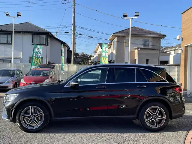 メルセデス・ベンツ ＧＬＣ２２０ d 4マチック クーペ スポーツラインED 埼玉県 2021(令3)年 1.6万km 黒 純正ナビ（Ｂｌｕｅｔｏｏｔｈ、フルセグＴＶ）/全方位カメラ/ＥＴＣ２．０/4WD/ワンオーナー/スペアキー１本/電動リアゲート/純正アルミホイール/レザーシート/Ｄ＋Ｎ席パワーシート/Ｄ＋Ｎ席シートヒーター/純正フロアマット/パドルシフト/クルコン/前後コーナーセンサー/LEDヘッド/横滑り防止装置/オートライト/レーンキープアシスト/ダブル＋サイドエアバッグ/保証書/取扱説明書