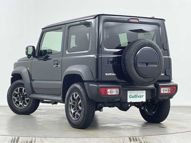 スズキ ジムニー シエラ JC 埼玉県 2024(令6)年 0.3万km ブルーイッシュブラックパール3 クルーズコントロール/車線逸脱警報/衝突軽減ブレーキ/クリアランスソナー/アイドリングストップ/ダウンヒルアシストコントロール/運転席・助手席シートヒーター/プッシュスタート/ステアリングリモコン/LEDヘッドライト/フロントフォグランプ/ウィンカーミラー/純正15インチアルミホイール