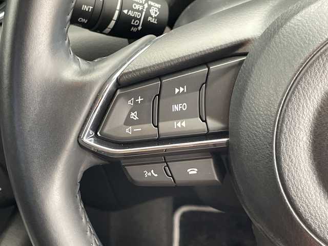 マツダ ＣＸ－５ XD スマートエディション 千葉県 2022(令4)年 3.8万km ジェットブラックマイカ 純正ナビ/　Bluetooth/フルセグTV/　Apple car play/Android Auto/レーダークルーズコントロール/レーンキープアシスト/衝突軽減ブレーキ/クリアランスソナー/ブラインドスポットモニター/ヘッドアップディスプレイ/アラウンドビューモニター/標識認識機能/電動パーキング/オートホールド/オートハイビーム/ETC/LEDライト/フロアマット/トノカバー