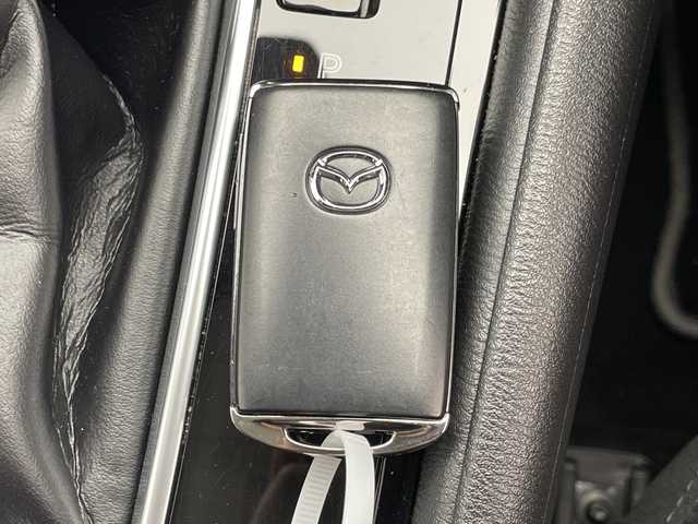 マツダ ＣＸ－５ XD スマートエディション 千葉県 2022(令4)年 3.8万km ジェットブラックマイカ 純正ナビ/　Bluetooth/フルセグTV/　Apple car play/Android Auto/レーダークルーズコントロール/レーンキープアシスト/衝突軽減ブレーキ/クリアランスソナー/ブラインドスポットモニター/ヘッドアップディスプレイ/アラウンドビューモニター/標識認識機能/電動パーキング/オートホールド/オートハイビーム/ETC/LEDライト/フロアマット/トノカバー