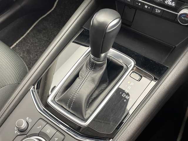 マツダ ＣＸ－５ XD スマートエディション 千葉県 2022(令4)年 3.8万km ジェットブラックマイカ 純正ナビ/　Bluetooth/フルセグTV/　Apple car play/Android Auto/レーダークルーズコントロール/レーンキープアシスト/衝突軽減ブレーキ/クリアランスソナー/ブラインドスポットモニター/ヘッドアップディスプレイ/アラウンドビューモニター/標識認識機能/電動パーキング/オートホールド/オートハイビーム/ETC/LEDライト/フロアマット/トノカバー