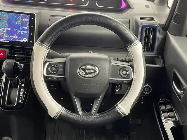 ダイハツ タント カスタム RS 埼玉県 2021(令3)年 2.1万km シャイニングホワイトパール 純正9インチSDナビ/DTV/DVD/CD/BT/SD/USB/HDMI/iPod/スマートアシスト/アダプティブクルーズコントロール/レーンキープアシスト/コーナーセンサー/ハーフレザーシート/前席シートヒーター/両側パワースライドドア/バックカメラ/オートライト/ドライブレコーダー前方/ビルトインETC/ドアバイザー/プッシュスタート/スマートキー