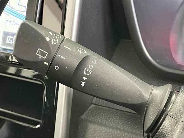 トヨタ タンク カスタムG－T 愛知県 2017(平29)年 3.5万km ブラックマイカメタリック/レーザーブルークリスタルシャイン 2トーン 純正９型ナビ　地デジＴＶ　Ｂｌｕｅｔｏｏｔｈ　バックカメラ　両側パワースライドドア　スマアシII　衝突軽減　クルコン　ＬＥＤオートライト　フォグランプ　ＥＴＣ　アイドリングストップ　リアシェード　禁煙車