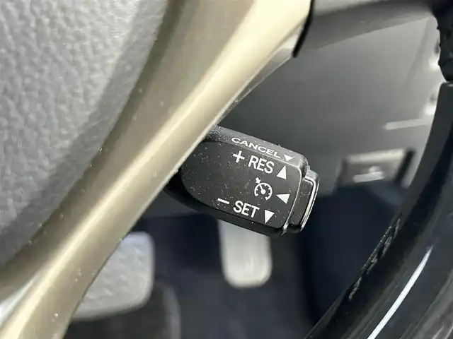 レクサス ＲＸ 450h バージョンL 福岡県 2014(平26)年 5.6万km ホワイトパールクリスタルシャイン 純正ナビ（ＢＴ，フルセグＴＶ）　/バックカメラ　/ビルトインＥＴＣ　/クルーズコントロール　/パワーバックドア　/ヘッドライトウォッシャー　/シートヒーター／ベンチレーション　/ステアリングヒーター　/パワーシート