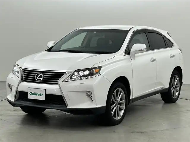 レクサス ＲＸ 450h バージョンL 福岡県 2014(平26)年 5.6万km ホワイトパールクリスタルシャイン 純正ナビ（ＢＴ，フルセグＴＶ）　/バックカメラ　/ビルトインＥＴＣ　/クルーズコントロール　/パワーバックドア　/ヘッドライトウォッシャー　/シートヒーター／ベンチレーション　/ステアリングヒーター　/パワーシート