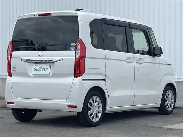 ホンダ Ｎ ＢＯＸ G L ホンダセンシング 愛媛県 2020(令2)年 0.8万km プラチナホワイトパール ホンダセンシング/衝突被害軽減ブレーキ/レーンキープアシスト/前後誤発進抑制機能/ロードサインアシスト/アダプティブクルーズコントロール/ハイビームアシスト/純正7インチナビ/　CD/DVD／Bluetooth/フルセグTV/バックカメラ/純正前方ドライブレコーダー/ビルトインETC/左側パワースライドドア/オートライト/LEDヘッドライト/ステアリングスイッチ/電動格納ミラー