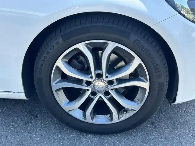 メルセデス・ベンツ Ｃ１８０ アバンギャルド 奈良県 2015(平27)年 4.3万km ポーラホワイト レーダーセーフティパッケージ /フルセグTV /ETC /メーカーナビ /バックカメラ /パドルシフト /BSM /クリアランスソナー /レーダークルーズコントロール /レーンアシスト /LEDヘッドライト /前席シートヒーター/運転席メモリシート/前方ドライブレコーダー