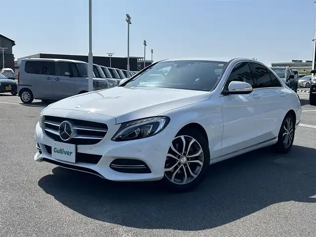 メルセデス・ベンツ Ｃ１８０ アバンギャルド 奈良県 2015(平27)年 4.3万km ポーラホワイト レーダーセーフティパッケージ /フルセグTV /ETC /メーカーナビ /バックカメラ /パドルシフト /BSM /クリアランスソナー /レーダークルーズコントロール /レーンアシスト /LEDヘッドライト /前席シートヒーター/運転席メモリシート/前方ドライブレコーダー