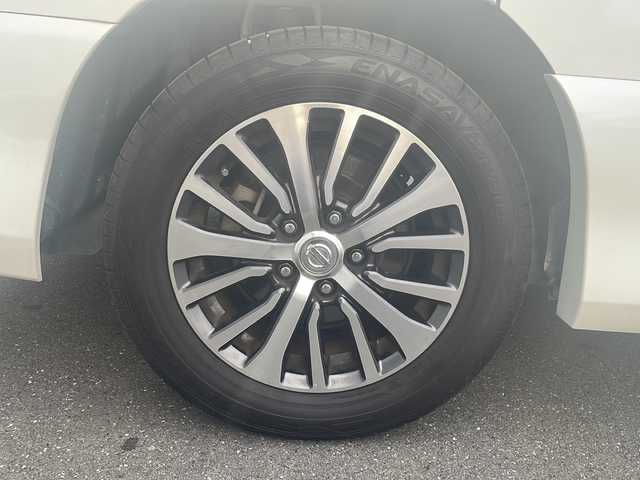 日産 セレナ ハイウェイS S HV Aセーフ 愛知県 2014(平26)年 6.6万km ブリリアントホワイトパール 純正ＳＤナビＴＶ　CD/DVD/Bluetooth/両側パワースライドドア　/フリップダウンモニター　/アラウンドビューモニター　/前後コーナーセンサー　/クルーズコントロール　/純正ホイール　/純正フロアマット　/シートバックテーブル/衝突被害軽減システム/レーンキープアシスト/ETC