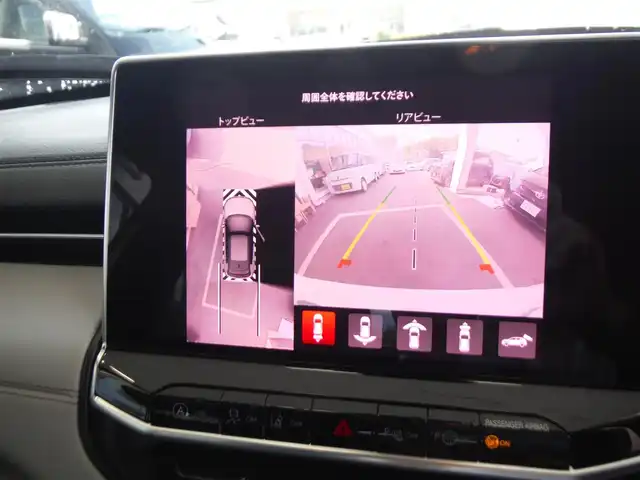 クライスラー・ジープ ジープ コンパス リミテッド 東京都 2023(令5)年 3.3万km 白 ワンオーナー車/保証書・取説あり/純正ナビ・TV・BLUETOOTH/　USB・DVDプレーヤー/　2.0ETC・全方位カメラ/　ALPINEプレミアムサウンド/ドライブレコーダー前後/黒レザーシート/　前席パワーシート・シートヒーター/ステアリングヒーター/アダプティブクルーズコントロール/　ブラインドスポット/　クリアランスソナー/　レーンキープアシスト/パワーバックドア/ミラーヒーター/LEDヘッドライト/後席USB・ACコンセント/スマートキー×2個