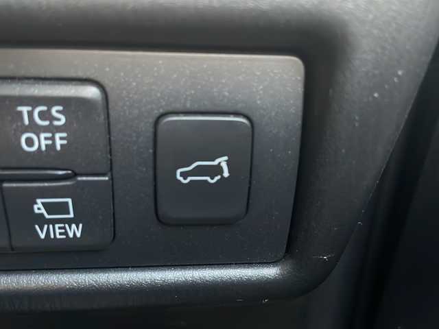 マツダ ＣＸ－５ 25S Lパッケージ 大阪府 2018(平30)年 10万km マシーングレープレミアムM ワンオーナー/純正SDナビ/・DVD/CD/FM/AM/Bluetooth/・フルセグテレビ/ETC/全周囲カメラ/衝突軽減ブレーキ/レーンキープアシスト/クルーズコントロール/盗難防止装置/革巻きステアリング/ステアリングリモコン/ハンドルヒーター/シートヒーター（D席+N席)/パワーシート（D席+N席）/メモリシート（D席+N席）/ブラインドスポットモニター/ヘッドアップディスプレイ/コーナーセンサー/LEDヘッドライト/オートライト/オートエアコン/プッシュスタート/スマートキー×2/12V電源/USBジャック/純正19インチアルミホイール/純正フロアマット/取扱説明書/保証書