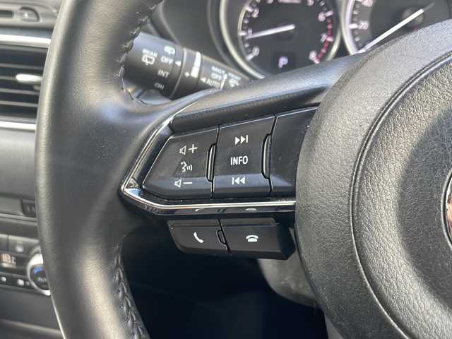 マツダ ＣＸ－５ 25S Lパッケージ 大阪府 2018(平30)年 10万km マシーングレープレミアムM ワンオーナー/純正SDナビ/・DVD/CD/FM/AM/Bluetooth/・フルセグテレビ/ETC/全周囲カメラ/衝突軽減ブレーキ/レーンキープアシスト/クルーズコントロール/盗難防止装置/革巻きステアリング/ステアリングリモコン/ハンドルヒーター/シートヒーター（D席+N席)/パワーシート（D席+N席）/メモリシート（D席+N席）/ブラインドスポットモニター/ヘッドアップディスプレイ/コーナーセンサー/LEDヘッドライト/オートライト/オートエアコン/プッシュスタート/スマートキー×2/12V電源/USBジャック/純正19インチアルミホイール/純正フロアマット/取扱説明書/保証書