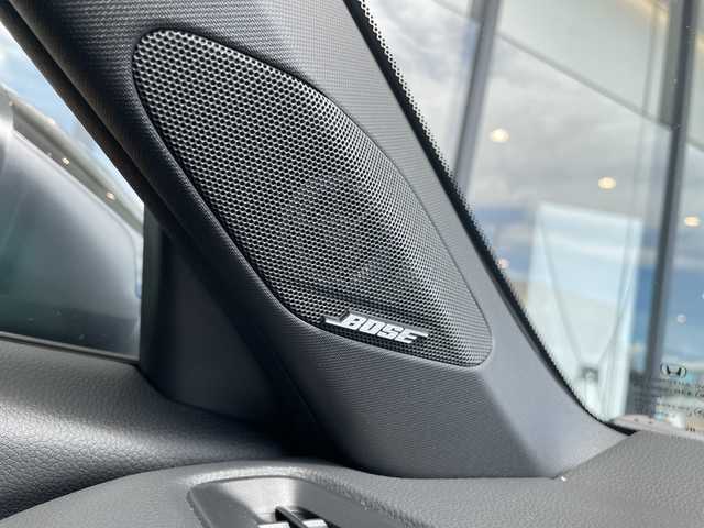 ホンダ シビック RS 愛知県 2025(令7)年 0.6万km プラチナホワイトパール 6速マニュアル車/純正SDナビ/フルセグテレビ/バックカメラ/ハーフレザーシート/前席シートヒーター/衝突軽減ブレーキ/レーダークルーズコントロール/DRIVE MODE/ビルトインETC2.0/置くだけ充電/ドライブレコーダー/LEDヘッドライト/無限フロアマット/前席パワーシート/BSM/純正アルミホイール/社外レーダー/プッシュスタート/ワンオーナー/スマートキー
