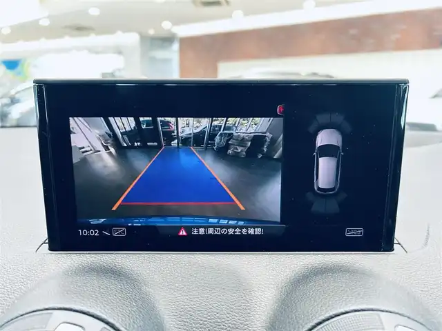 アウディ Ｑ２ ハッシュタグ コントラストスタイリング 大阪府 2020(令2)年 1.7万km 青 限定375台/ACC/バーチャルコックピット/シートヒーター/純正ナビ/TV/バックカメラ/純正18インチAW/LEDヘッドライト/電動リアゲート/クリアランスソナー/ETC/ドラレコ/サイドアシスト