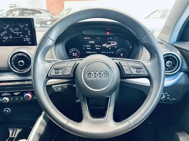 アウディ Ｑ２ ハッシュタグ コントラストスタイリング 大阪府 2020(令2)年 1.7万km 青 限定375台/ACC/バーチャルコックピット/シートヒーター/純正ナビ/TV/バックカメラ/純正18インチAW/LEDヘッドライト/電動リアゲート/クリアランスソナー/ETC/ドラレコ/サイドアシスト