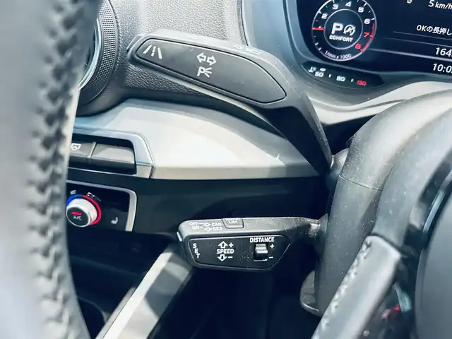 アウディ Ｑ２ ハッシュタグ コントラストスタイリング 大阪府 2020(令2)年 1.7万km 青 限定375台/ACC/バーチャルコックピット/シートヒーター/純正ナビ/TV/バックカメラ/純正18インチAW/LEDヘッドライト/電動リアゲート/クリアランスソナー/ETC/ドラレコ/サイドアシスト