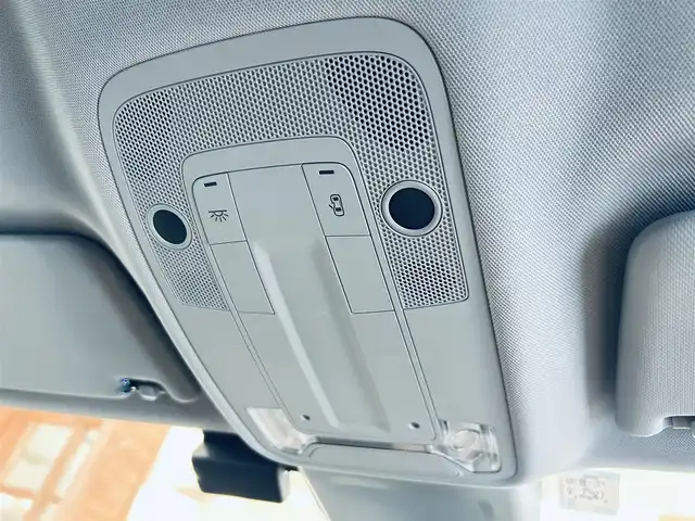 アウディ Ｑ２ ハッシュタグ コントラストスタイリング 大阪府 2020(令2)年 1.7万km 青 限定375台/ACC/バーチャルコックピット/シートヒーター/純正ナビ/TV/バックカメラ/純正18インチAW/LEDヘッドライト/電動リアゲート/クリアランスソナー/ETC/ドラレコ/サイドアシスト
