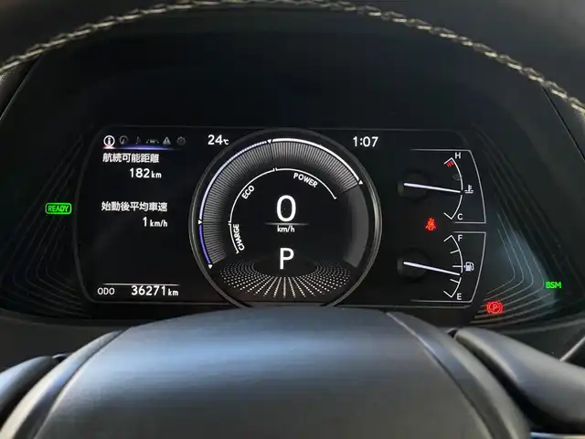 レクサス ＵＸ 250h バージョンC 山梨県 2019(令1)年 3.6万km ソニッククォーツ 三眼ＬＥＤヘッド/アダプティブハイビーム/レーダークルーズ/ＬＫＡ/ＢＳＡ/黒革（Ｌｔａｘ）/前席シートヒーター　/ハンドルヒーター　/純正メモリナビ　/フルセグ　/全方位カメラ（パノラマビュー）/シートメモリ　/純正１７インチアルミ