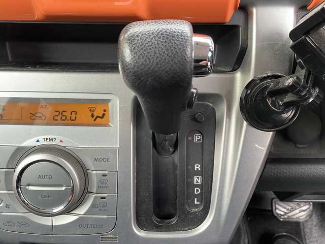 スズキ ハスラー X 秋田県 2015(平27)年 19.4万km パッションオレンジマイカ/スペリアホワイト ・ABS /・4WD /・衝突軽減 /・純正フロアマット/・AAC/・横滑り防止 /・パワーステアリング /・パワーウィンドウ /・シートヒーター /・ダウンヒルアシスト /・フォグランプ /・オートライト/・スマートキー/・取扱説明書/・記録簿