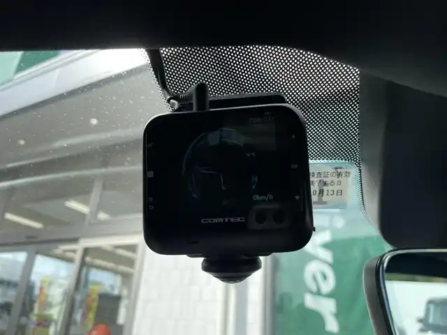 アウディ アウディ Ｑ８ 55TFSIクワトロ Sライン 新潟県 2022(令4)年 2.2万km ミトスブラックメタリック ワンオーナー/４WD/メモリナビ/フルセグテレビ/バックカメラ/アラウンドビュー/ウィンカーミラー/クルーズコントロール/プッシュスタート/イージークローザー/パワーバックドア/運転席助手席電動シート/運転席シートメモリー/前席シートヒータークーラー/前後ドライブレコーダー/ブレーキホールド/電動パーキングブレーキ/BANG＆OLUFSENスピーカー/後席エアコン/純正フロアマット
