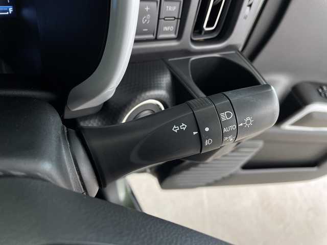 スズキ ハスラー HYBRID X 鹿児島県 2020(令2)年 5.5万km クールカーキPM 純正ナビ/（AM/FM/CD/DVD/Bluetooth/フルセグ）/デュアルカメラブレーキサポート/レーンキープアシスト/コーナーセンサー/ビルトインETC/シートヒーター/革巻きステアリング/ステアリングスイッチ/純正LEDヘッドライト/LEDフォグライト/オートライト/プッシュスタート/スマートキー/アイドリングストップ/純正アルミホイール15インチ/ドアバイザー/ウインカーミラー/電動格納ミラー/純正フロアマット