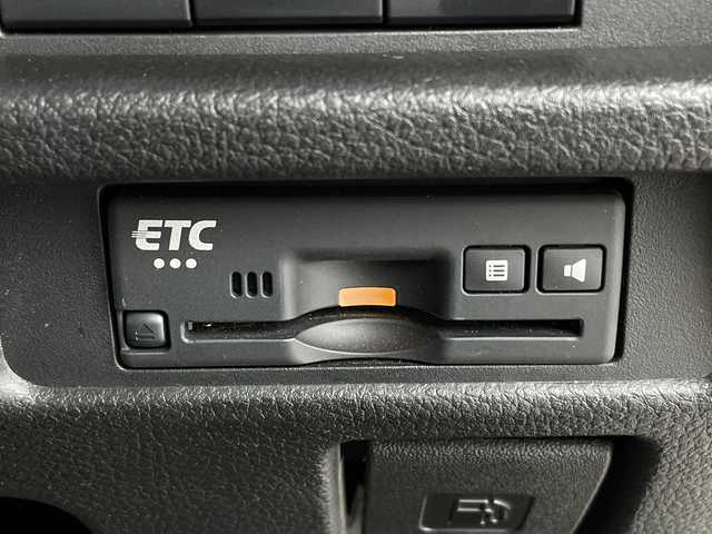 スズキ ハスラー HYBRID X 鹿児島県 2020(令2)年 5.5万km クールカーキPM 純正ナビ/（AM/FM/CD/DVD/Bluetooth/フルセグ）/デュアルカメラブレーキサポート/レーンキープアシスト/コーナーセンサー/ビルトインETC/シートヒーター/革巻きステアリング/ステアリングスイッチ/純正LEDヘッドライト/LEDフォグライト/オートライト/プッシュスタート/スマートキー/アイドリングストップ/純正アルミホイール15インチ/ドアバイザー/ウインカーミラー/電動格納ミラー/純正フロアマット