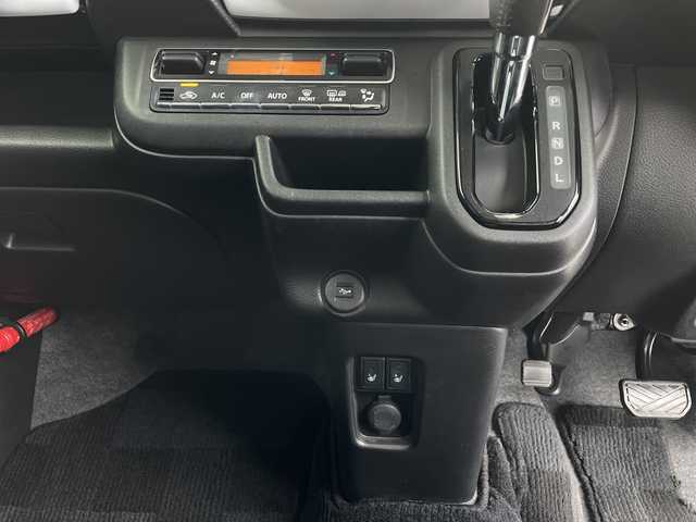 スズキ ハスラー HYBRID X 鹿児島県 2020(令2)年 5.5万km クールカーキPM 純正ナビ/（AM/FM/CD/DVD/Bluetooth/フルセグ）/デュアルカメラブレーキサポート/レーンキープアシスト/コーナーセンサー/ビルトインETC/シートヒーター/革巻きステアリング/ステアリングスイッチ/純正LEDヘッドライト/LEDフォグライト/オートライト/プッシュスタート/スマートキー/アイドリングストップ/純正アルミホイール15インチ/ドアバイザー/ウインカーミラー/電動格納ミラー/純正フロアマット