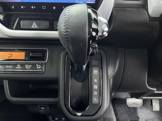 スズキ ハスラー HYBRID X 鹿児島県 2020(令2)年 5.5万km クールカーキPM 純正ナビ/（AM/FM/CD/DVD/Bluetooth/フルセグ）/デュアルカメラブレーキサポート/レーンキープアシスト/コーナーセンサー/ビルトインETC/シートヒーター/革巻きステアリング/ステアリングスイッチ/純正LEDヘッドライト/LEDフォグライト/オートライト/プッシュスタート/スマートキー/アイドリングストップ/純正アルミホイール15インチ/ドアバイザー/ウインカーミラー/電動格納ミラー/純正フロアマット