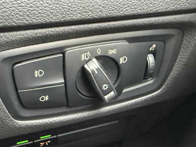 ＢＭＷ １１８ｉ スタイル 千葉県 2017(平29)年 6.7万km サファイアブラックP 衝突軽減ブレーキ/ターボ/純正８インチＨＤＤナビ/バックカメラ/ＣＤ/ＤＶＤ/Ｂｌｕｅｔｏｏｔｈ/クルーズコントロール/コーナーセンサー/ＬＥＤヘッドライト/オートライト/純正１６インチＡＷ