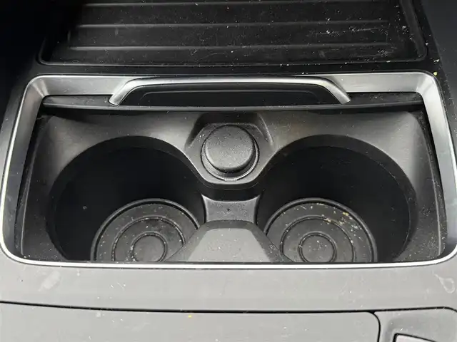 ＢＭＷ １１８ｉ スタイル 千葉県 2017(平29)年 6.7万km サファイアブラックP 衝突軽減ブレーキ/ターボ/純正８インチＨＤＤナビ/バックカメラ/ＣＤ/ＤＶＤ/Ｂｌｕｅｔｏｏｔｈ/クルーズコントロール/コーナーセンサー/ＬＥＤヘッドライト/オートライト/純正１６インチＡＷ