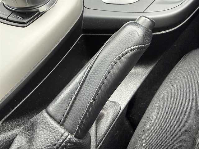 ＢＭＷ １１８ｉ スタイル 千葉県 2017(平29)年 6.7万km サファイアブラックP 衝突軽減ブレーキ/ターボ/純正８インチＨＤＤナビ/バックカメラ/ＣＤ/ＤＶＤ/Ｂｌｕｅｔｏｏｔｈ/クルーズコントロール/コーナーセンサー/ＬＥＤヘッドライト/オートライト/純正１６インチＡＷ