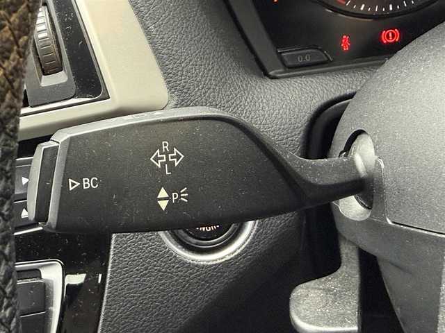 ＢＭＷ １１８ｉ スタイル 千葉県 2017(平29)年 6.7万km サファイアブラックP 衝突軽減ブレーキ/ターボ/純正８インチＨＤＤナビ/バックカメラ/ＣＤ/ＤＶＤ/Ｂｌｕｅｔｏｏｔｈ/クルーズコントロール/コーナーセンサー/ＬＥＤヘッドライト/オートライト/純正１６インチＡＷ