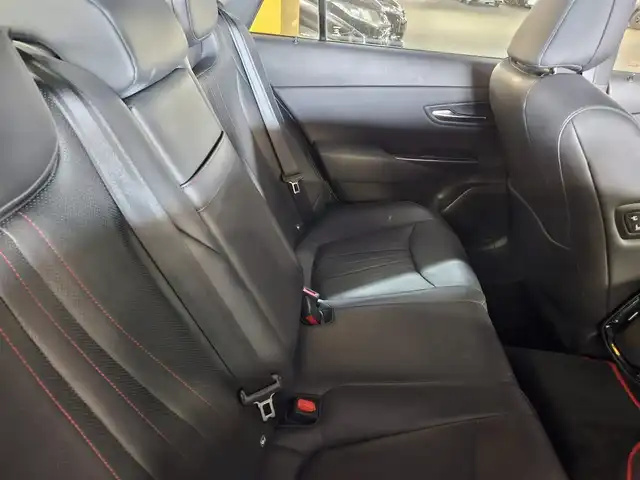 トヨタ クラウン ハイブリッド S スポーツスタイル 宮崎県 2020(令2)年 6.9万km ホワイトパールクリスタルシャイン 〇ワンオーナー/〇TコネクトSDナビゲーションシステム(8インチ)/〇フルセグTV/〇バックカメラ/〇ETC2.0/〇純正ドライブレコーダー/〇レーダークルーズコントロール/〇コーナーセンサー/〇セーフティセンス/〇ブラインドスポットモニター/〇オートマチックハイビーム/〇左右独立温度調整オートエアコン/〇革巻きステアリングホイール/〇黒レザーシート/〇パドルシフト/ステアリングヒーター/〇パワーシー/シートヒーター/〇純正18インチアルミホイール/〇スマートエントリー/スタートシステム/〇AC100V/〇禁煙車