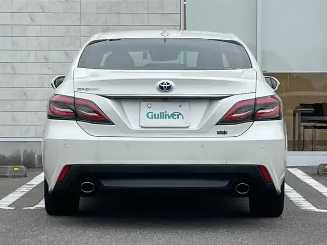 トヨタ クラウン ハイブリッド S スポーツスタイル 宮崎県 2020(令2)年 6.9万km ホワイトパールクリスタルシャイン 〇ワンオーナー/〇TコネクトSDナビゲーションシステム(8インチ)/〇フルセグTV/〇バックカメラ/〇ETC2.0/〇純正ドライブレコーダー/〇レーダークルーズコントロール/〇コーナーセンサー/〇セーフティセンス/〇ブラインドスポットモニター/〇オートマチックハイビーム/〇左右独立温度調整オートエアコン/〇革巻きステアリングホイール/〇黒レザーシート/〇パドルシフト/ステアリングヒーター/〇パワーシー/シートヒーター/〇純正18インチアルミホイール/〇スマートエントリー/スタートシステム/〇AC100V/〇禁煙車