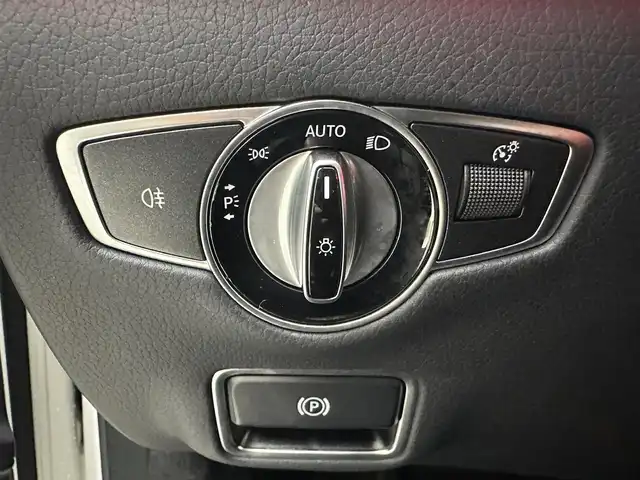 メルセデス・ベンツ Ｓ５６０Ｌ 4マチック スポーツリミテッド 兵庫県 2020(令2)年 2.5万km パール 純正ナビ/12.3型コクピットディスプレイ/ブルメスターサウンド/パノラミックスライディングルーフ/Sクラス専用リアモニター/全席シートヒーター/全席ベンチレーション/フルセグ/Bluetooth/AppleCarplay/androidauto/全方位カメラ/衝突軽減ブレーキ/レーダークルーズコントロール/レーントレーシングアシスト/ブラインドスポットモニター/マルチビームLEDヘッドライト/オートハイビーム/AMG20インチA/W/アンビエントライト/コーナーセンサー