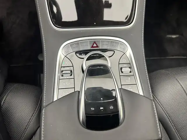 メルセデス・ベンツ Ｓ５６０Ｌ 4マチック スポーツリミテッド 兵庫県 2020(令2)年 2.5万km パール 純正ナビ/12.3型コクピットディスプレイ/ブルメスターサウンド/パノラミックスライディングルーフ/Sクラス専用リアモニター/全席シートヒーター/全席ベンチレーション/フルセグ/Bluetooth/AppleCarplay/androidauto/全方位カメラ/衝突軽減ブレーキ/レーダークルーズコントロール/レーントレーシングアシスト/ブラインドスポットモニター/マルチビームLEDヘッドライト/オートハイビーム/AMG20インチA/W/アンビエントライト/コーナーセンサー