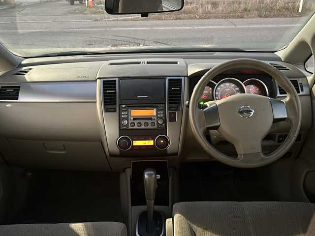 日産 ティーダ ラティオ 15M 石川県 2011(平23)年 8.9万km シルキーベージュ FM/AM/CD/MD/ECOモード/革ステアリング/電格ミラー/オートライト/電格ミラー