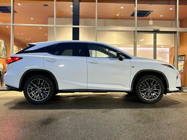 レクサス ＲＸ 富山県 2017(平29)年 7万km 白 純正SDナビ/Bluetooth接続/フルセグTV/AM/FMラジオ/USB接続/バックカメラ/360°カメラ/コーナーセンサー/HUD/アイドリングストップ/プッシュスタート/ACC/D/N席パワーシート/D/N席シートヒーター/ステアリングヒーター/サンルーフ/車線逸脱防止/衝突軽減