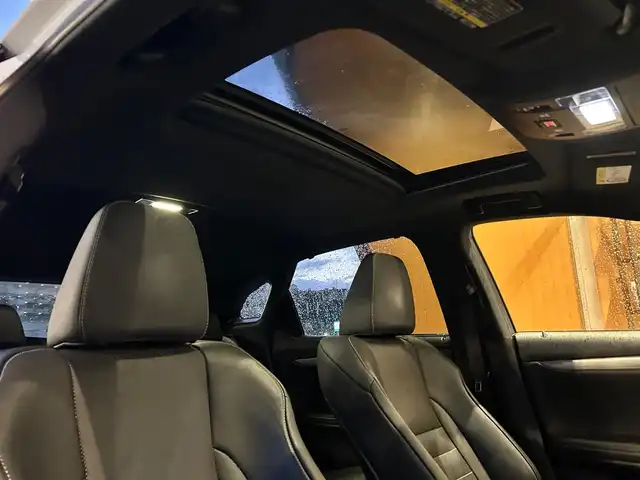 レクサス ＲＸ 富山県 2017(平29)年 7万km 白 純正SDナビ/Bluetooth接続/フルセグTV/AM/FMラジオ/USB接続/バックカメラ/360°カメラ/コーナーセンサー/HUD/アイドリングストップ/プッシュスタート/ACC/D/N席パワーシート/D/N席シートヒーター/ステアリングヒーター/サンルーフ/車線逸脱防止/衝突軽減