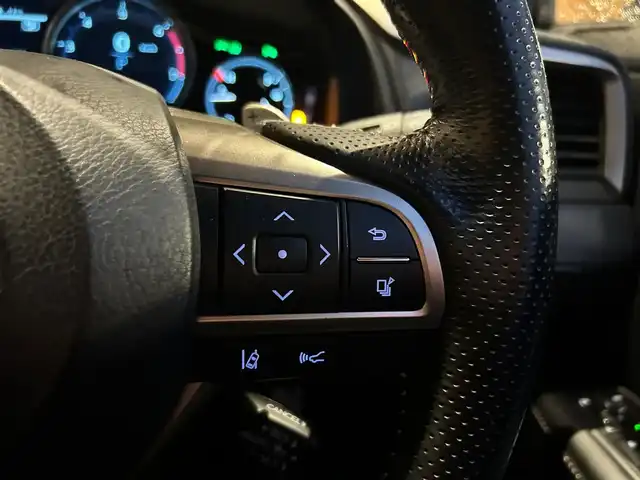 レクサス ＲＸ 富山県 2017(平29)年 7万km 白 純正SDナビ/Bluetooth接続/フルセグTV/AM/FMラジオ/USB接続/バックカメラ/360°カメラ/コーナーセンサー/HUD/アイドリングストップ/プッシュスタート/ACC/D/N席パワーシート/D/N席シートヒーター/ステアリングヒーター/サンルーフ/車線逸脱防止/衝突軽減