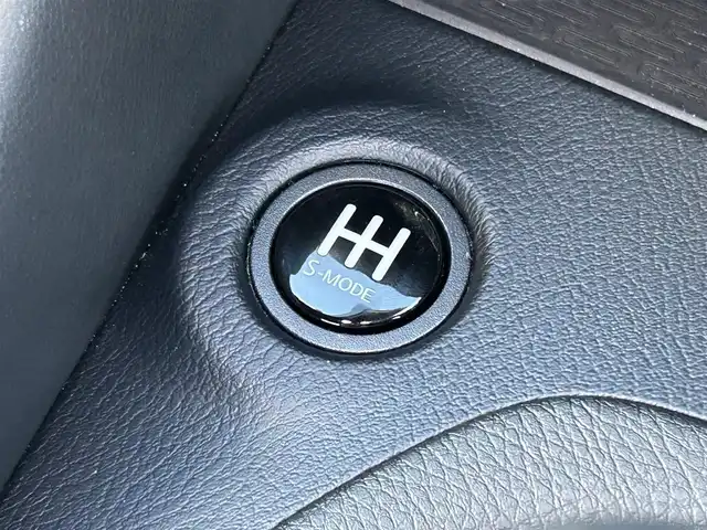 日産 フェアレディ Ｚ プロトスペック 群馬県 2022(令4)年 0.9万km 黄 ワンオーナー/セーフティアシスト/・車線逸脱警報/・ふらつき防止/・エマージェンシーブレーキ/・ブラインドスポットモニター/・前方衝突防止支援/・後退時車両検知機能/HKS車高調/HKSマフラー/専用イエローキャリパー/純正メモリナビ/ （AM FM フルセグ USB Bluetooth AppleCarplay）/バックカメラ/3蓮メーター/ビルトインETC2.0/LEDヘッドライト/オートライト/BOSEサウンド/純正ドライブレコーダー（前方録画）/ハーフレザーシート/シートヒーター/ステアリングスイッチ/純正アルミスポーツペダル/純正空気圧測定機能