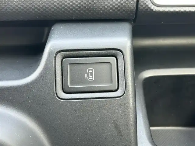 スズキ ソリオ バンディット HV MV Dカメラ ブレーキS 福島県 2016(平28)年 5.9万km スーパーブラックパール 社外ナビゲーション/【CD/DVD/SD/Bluetooth/TV】/型番：CN-RS02WD/バックカメラ/ETC/片側電動スライドドア/運転席シートヒーター/デュアルカメラブレーキサポート/車線逸脱抑制機能/車線逸脱警報機能/クルーズコントロール/ステアリングリモコン/LEDオートライト/リアドアシェード/シートバックテーブル/純正アルミ＋ノーマルタイヤセット車載/165/65R15/純正フロアマット/純正ドアバイザー